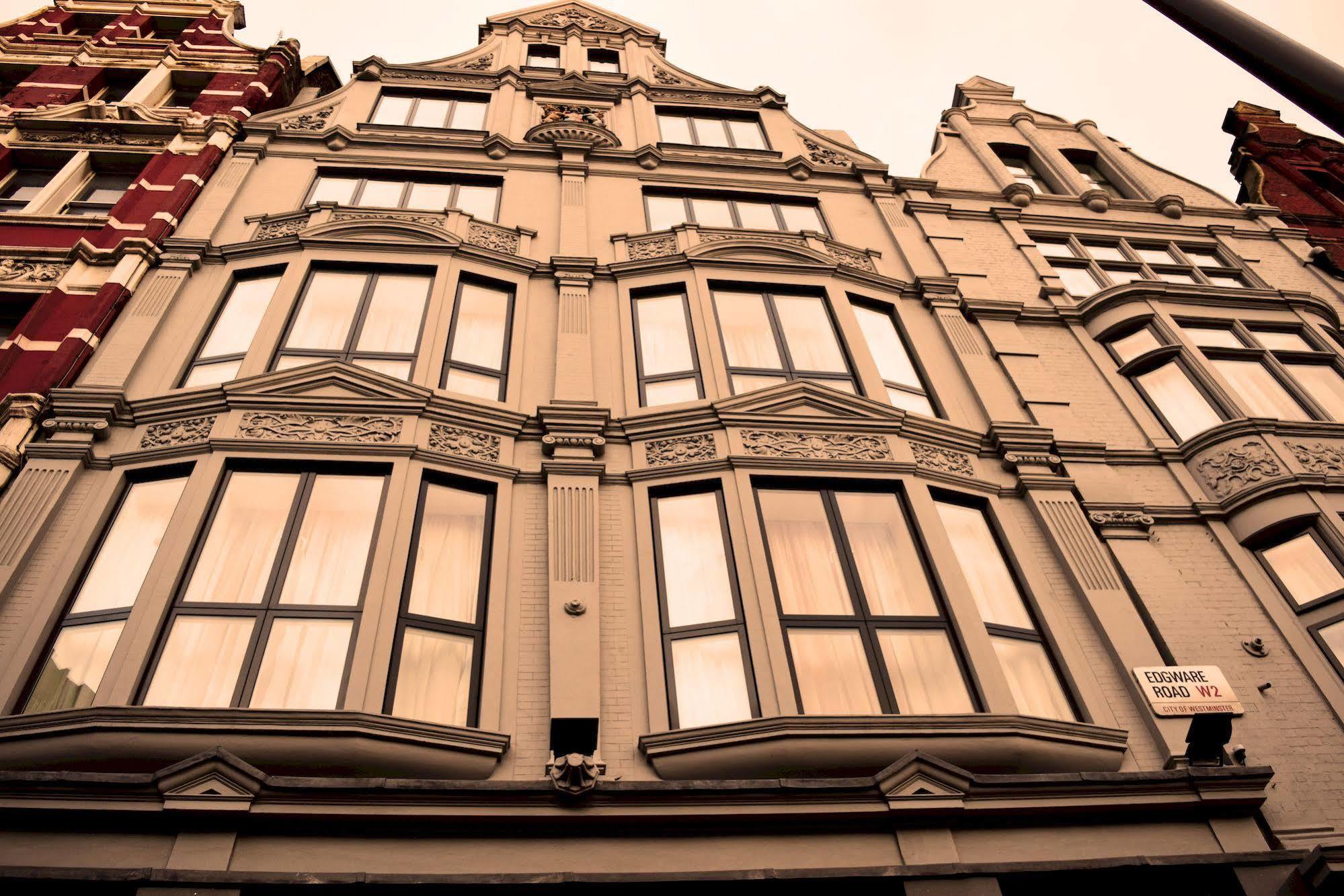 London Kings Hotel Exterior photo